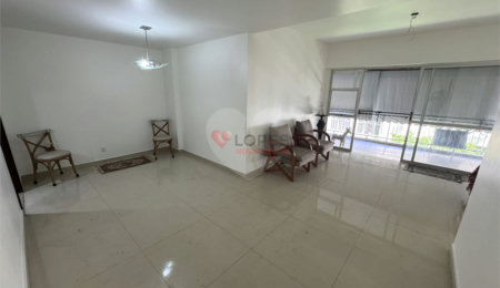 Apartamento à venda com 4 quartos, sendo 1 suíte,  em Tijuca, Rio de Janeiro, RJ