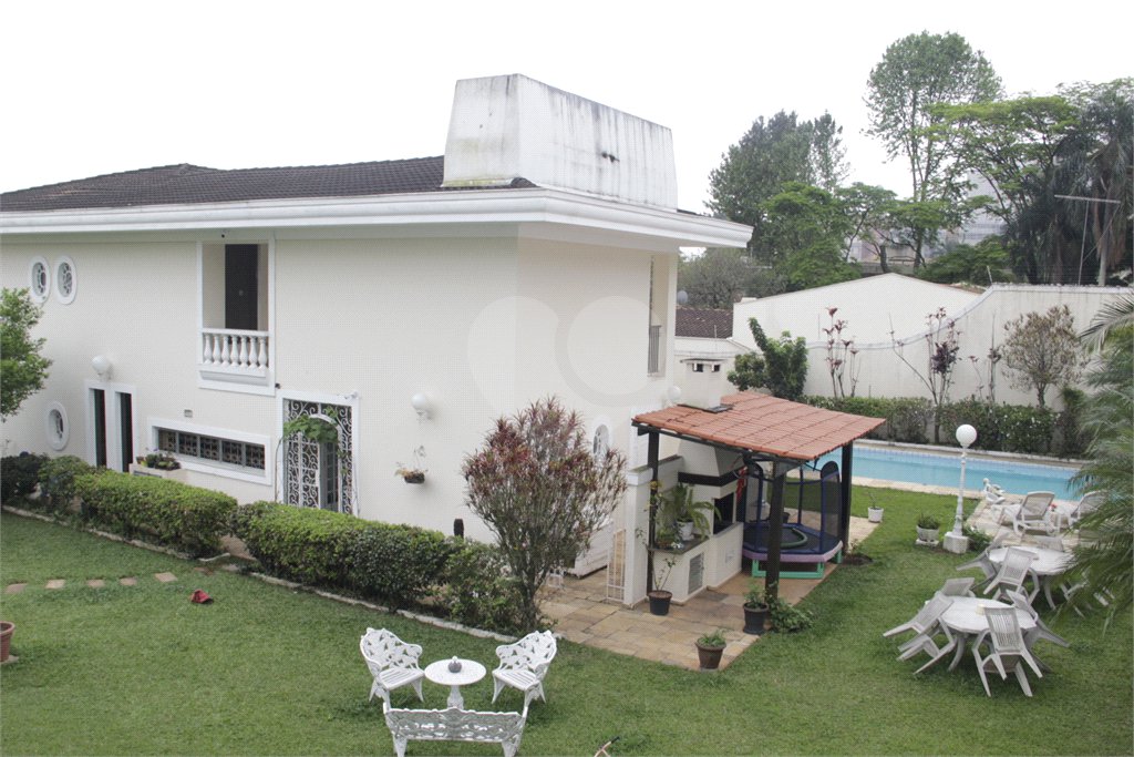 Casa à venda ou para alugar com 5 suítes em Jardim Leonor, São Paulo, SP