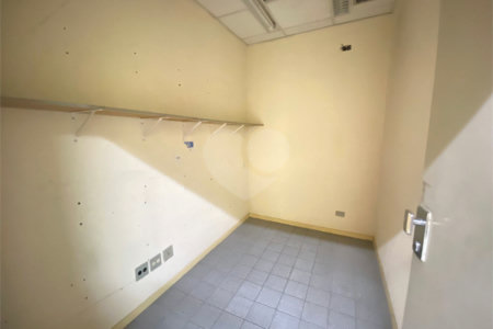 Salão para alugar no Centro, Salto, SP