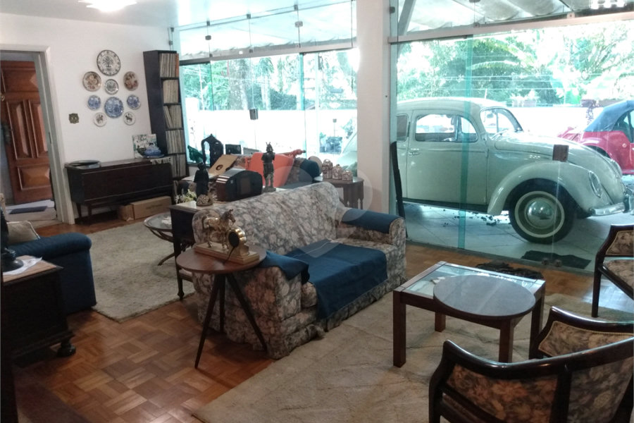 Casa à venda com 6 quartos, sendo 2 suítes, em Tremembé, São Paulo, SP