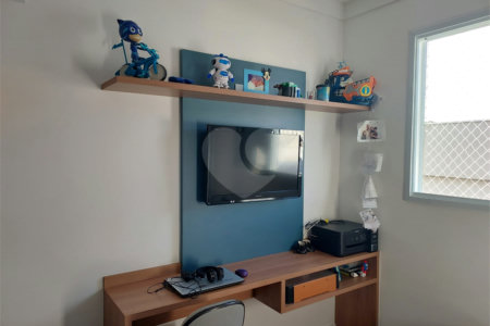 Casa à venda com 3 quartos, sendo 1 suíte, no condomínio Tirreno, Sorocaba - SP