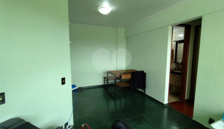 Apartamento à venda com 2 quartos em Jardim Olympia, São Paulo, SP