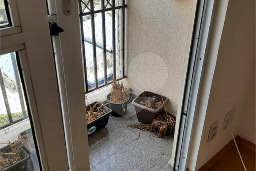 Apartamento à venda ou para alugar com 3 quartos, sendo 1 suíte, em Morumbi, São Paulo, SP