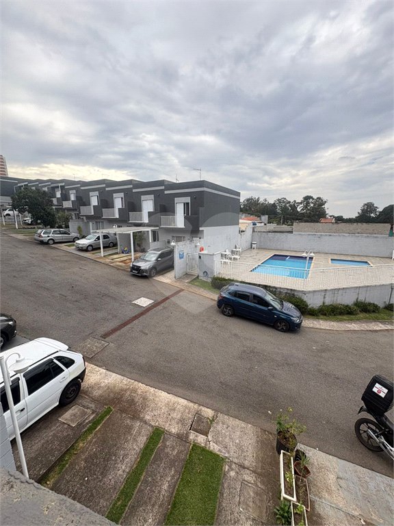 Casa à venda com 2 quartos no condomínio Carvalho Lagares, Poá - SP