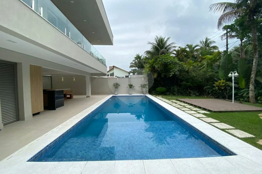 Casa à venda com 6 suítes em Riviera de São Lourenço, Bertioga, SP
