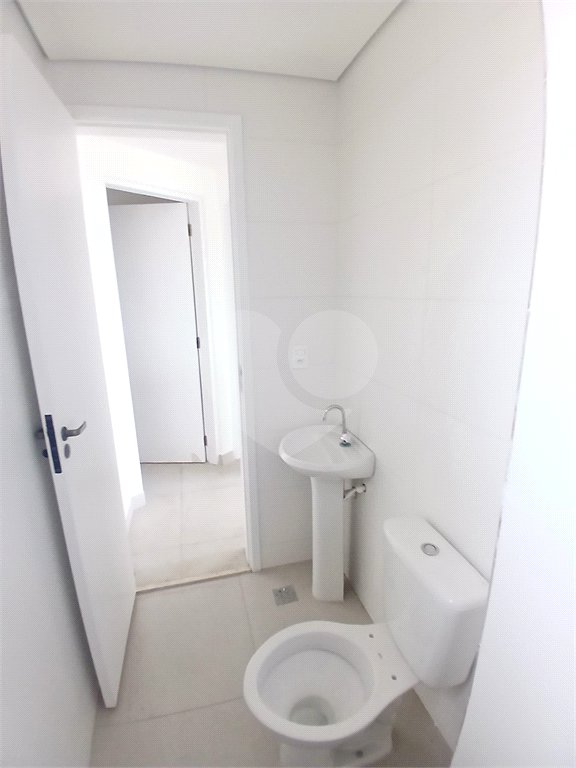 Apartamento à venda com 2 quartos em Vila dos Remédios, São Paulo, SP