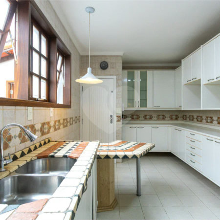 Casa Térrea à venda com 3 quartos, sendo 2 suítes, em Jardim Marajoara, São Paulo, SP