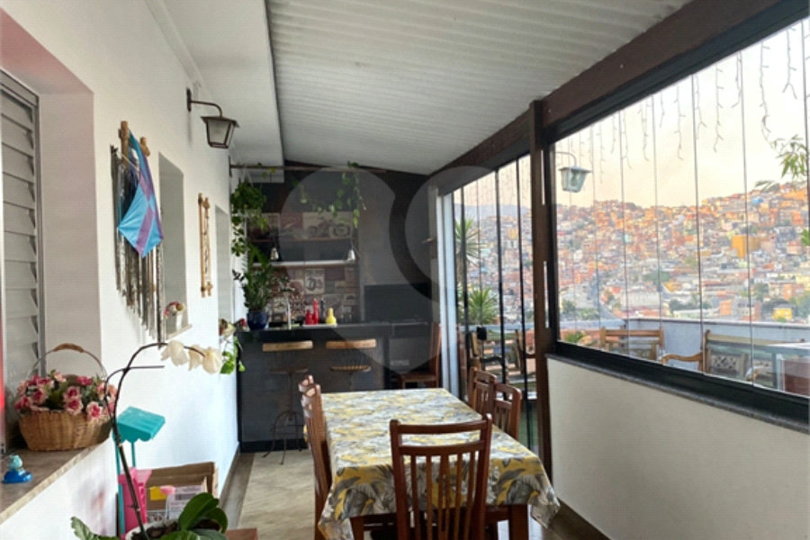 Casa à venda com 7 quartos, sendo 6 suítes,  no Brasilândia, São Paulo, SP