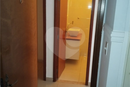 Apartamento à venda com 3 quartos, sendo 1 suíte, no Centro, Araraquara, SP