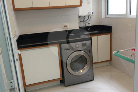 Apartamento à venda com 4 quartos, sendo 2 suítes, em Jardim Caboré, São Paulo, SP
