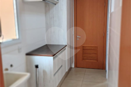 Apartamento para alugar com 3 suítes em Condomínio Itamaraty, Ribeirão Preto, SP