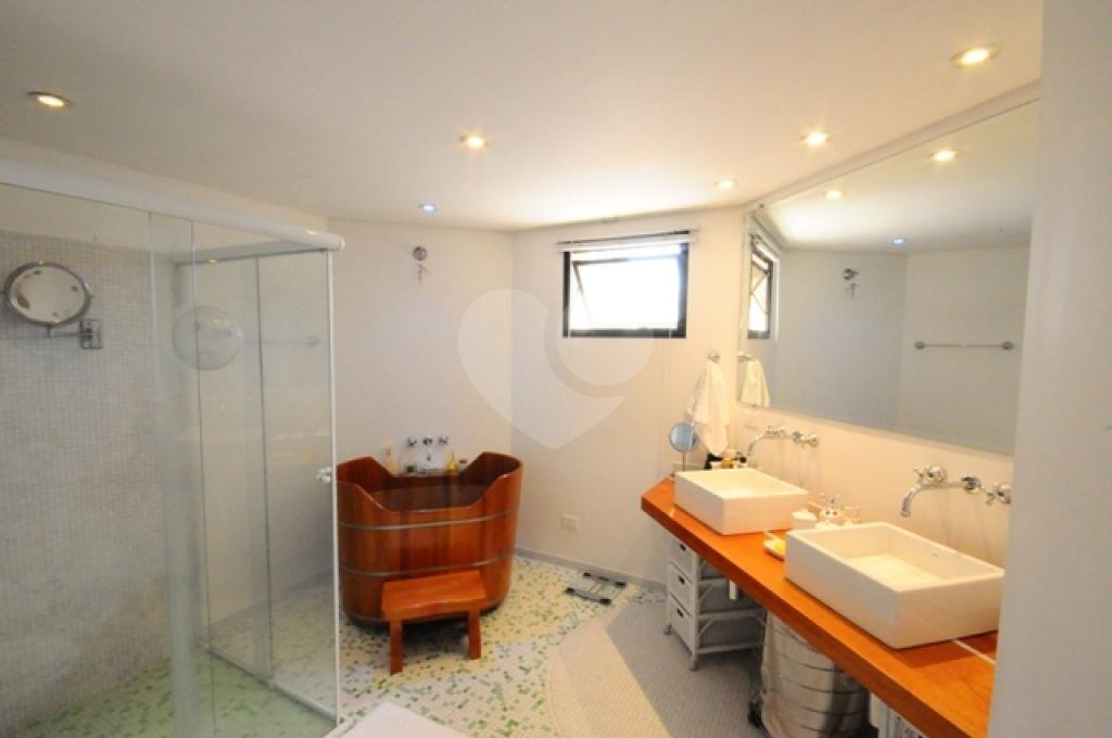 Apartamento à venda com 3 suítes em Água Fria, São Paulo, SP