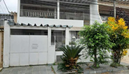 Casa à venda com 2 suítes no condomínio Parque Dourado, Rio de Janeiro - RJ