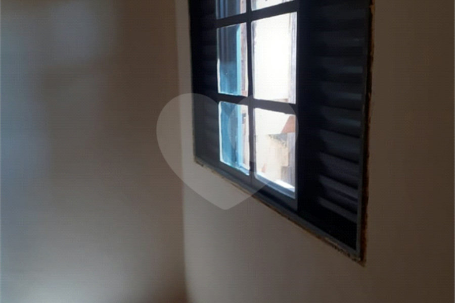 Sobrado à venda com 6 quartos, sendo 1 suíte,  em Jardim Las Vegas, Guarulhos, SP