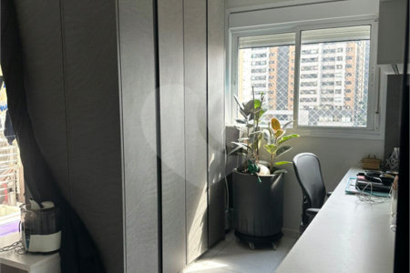 Apartamento à venda com 2 quartos, sendo 1 suíte,  em Brás, São Paulo, SP