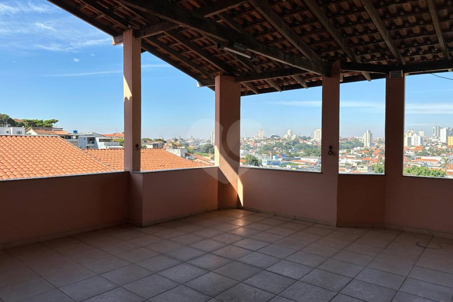 Sobrado à venda com 3 quartos, sendo 1 suíte, em Vila Nova Mazzei, São Paulo, SP