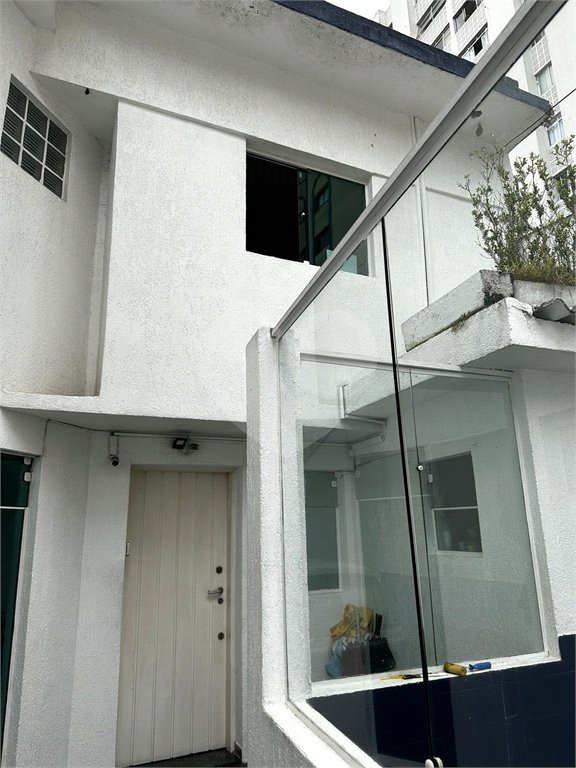 Sobrado à venda ou para alugar em Vila Mariana, São Paulo, SP