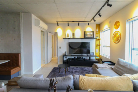 Apartamento à venda com 2 quartos, sendo 1 suíte, em Vila Olímpia, São Paulo, SP