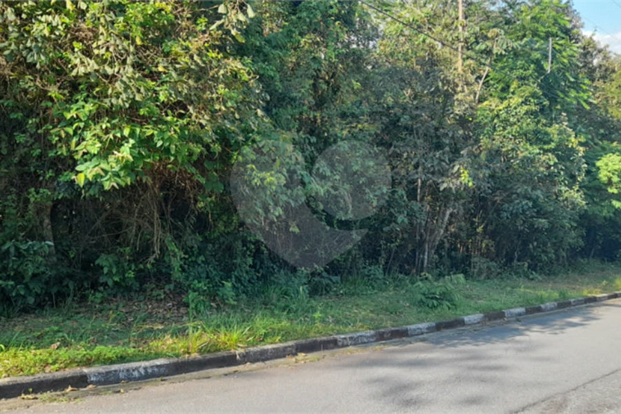 Terreno à venda no condomínio Alpes da Cantareira, Mairiporã - SP