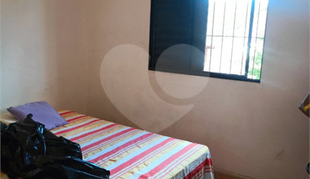 Casa à venda com 3 quartos, sendo 1 suíte,  em Cidade Patriarca, São Paulo, SP