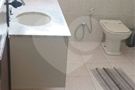 Sobrado à venda com 3 quartos, sendo 1 suíte, em Jabaquara, São Paulo, SP