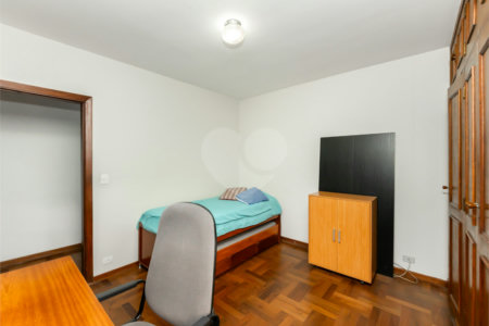 Sobrado à venda com 3 quartos, sendo 1 suíte, em Jardim Prudência, São Paulo, SP