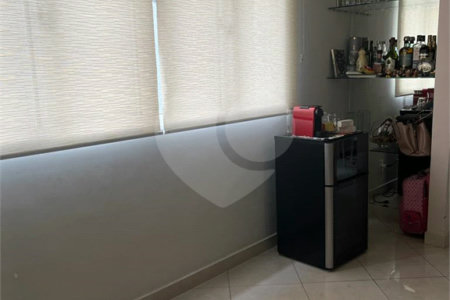 Apartamento à venda com 3 quartos, sendo 1 suíte,  em Vila Clementino, São Paulo, SP