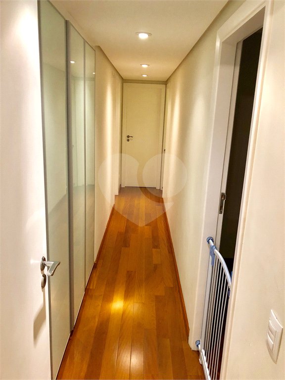 Apartamento à venda com 3 suítes em Tatuapé, São Paulo, SP