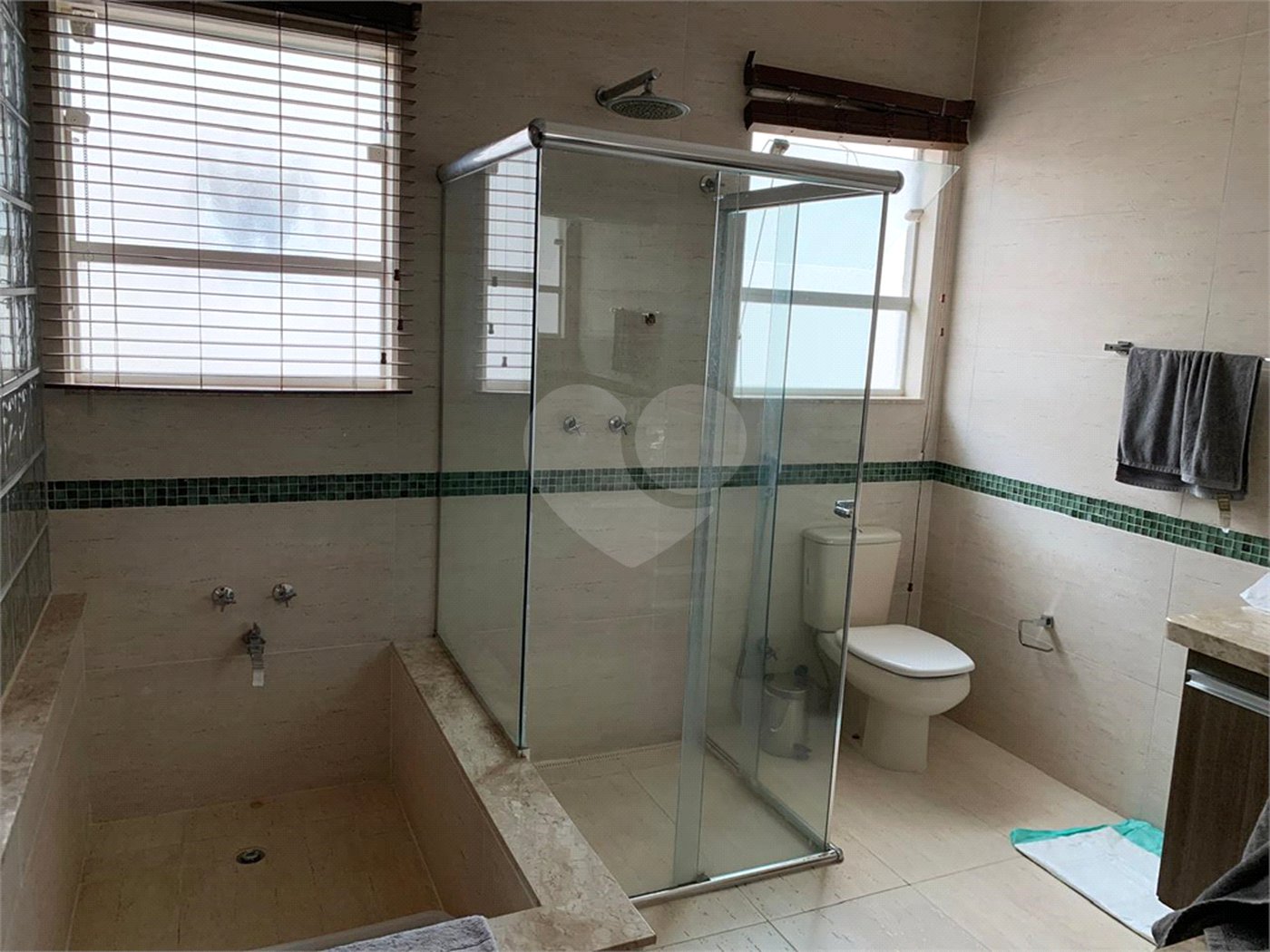 Casa à venda com 2 suítes em Condomínio Loteamento Quadra dos Príncipes, Atibaia, SP