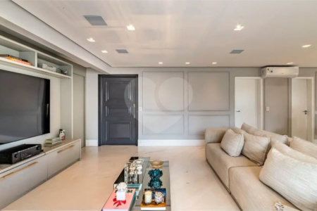Apartamento à Venda - Santa Cecília, 3 Quartos, 160m2 Este espaçoso apartamento de 162 m² oferece uma combinação perfeita de conforto e localização privilegiada!!