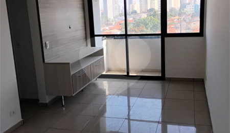 Vende-se apartamento na Vila Mascote