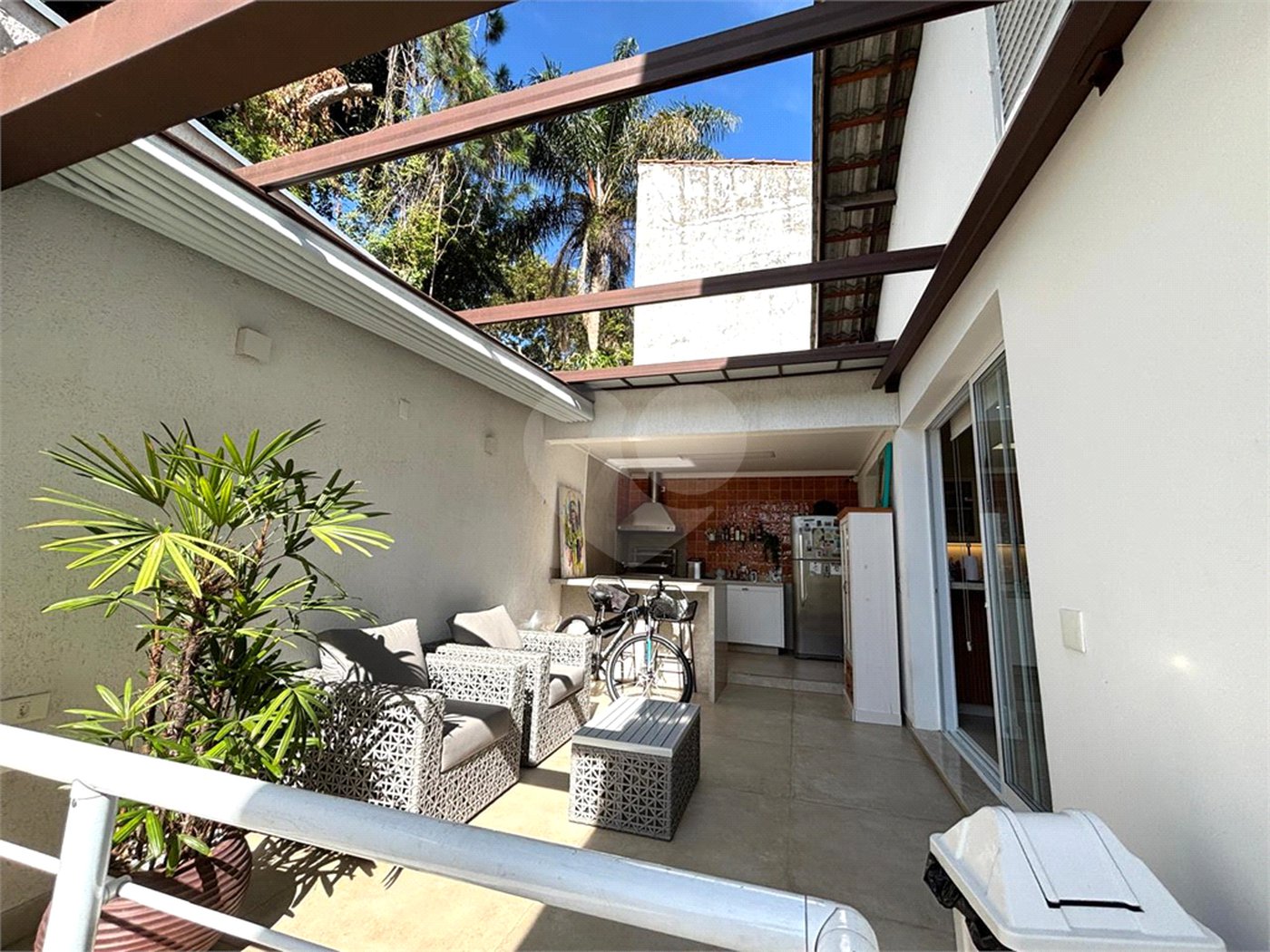 Casa térrea em rua sem saída com guarita 24hs - Tremembé - São Paulo/SP