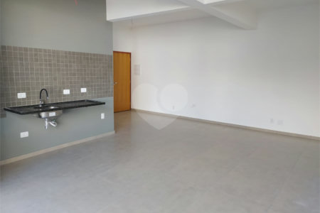 Apartamento totalmente reformado, nunca habitado, tipo loft para venda no Bom Retiro