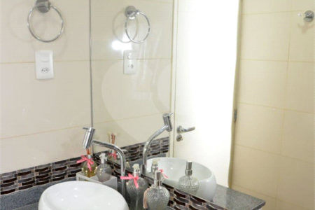 Lindo Apto à venda na Saúde c/67m2 - 3 Quartos/1 Suíte/1 Vaga de garagem