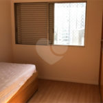 Apartamento à venda com 3 quartos, sendo 1 suíte, em Vila Olímpia, São Paulo, SP
