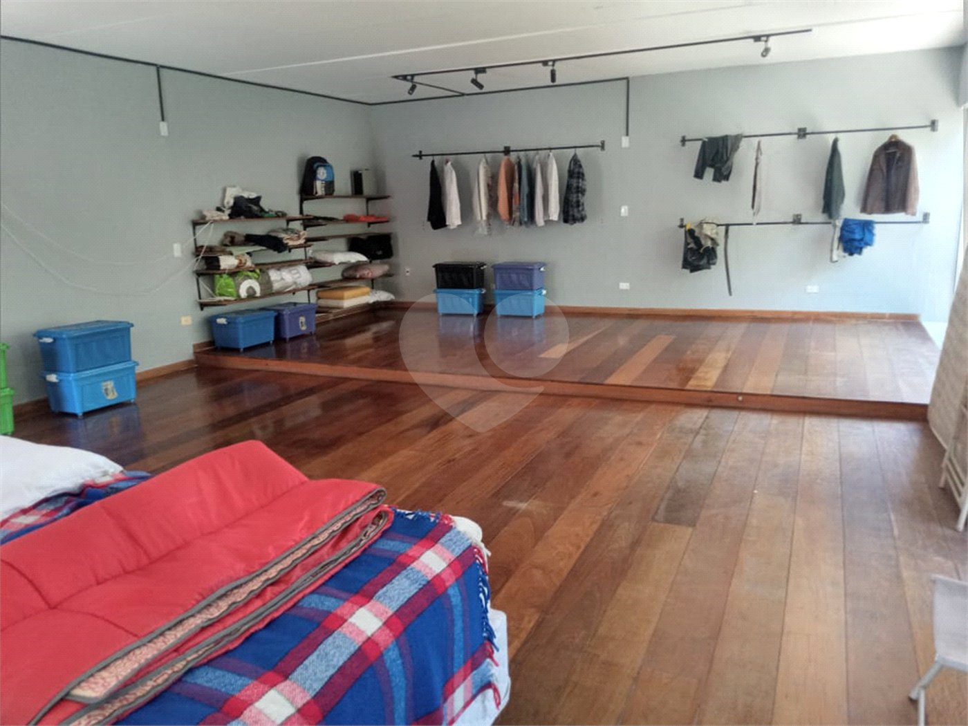 Casa à venda com 2 quartos, sendo 3 suítes,  no condomínio Aruã, Mogi das Cruzes - SP