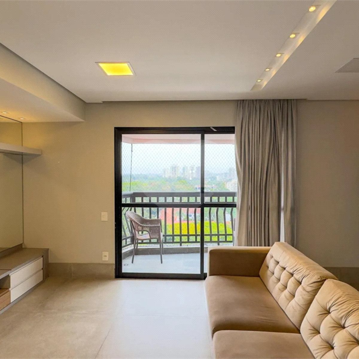 Apartamento à venda com 3 quartos, sendo 1 suíte, em Chácara Santo Antônio, São Paulo, SP