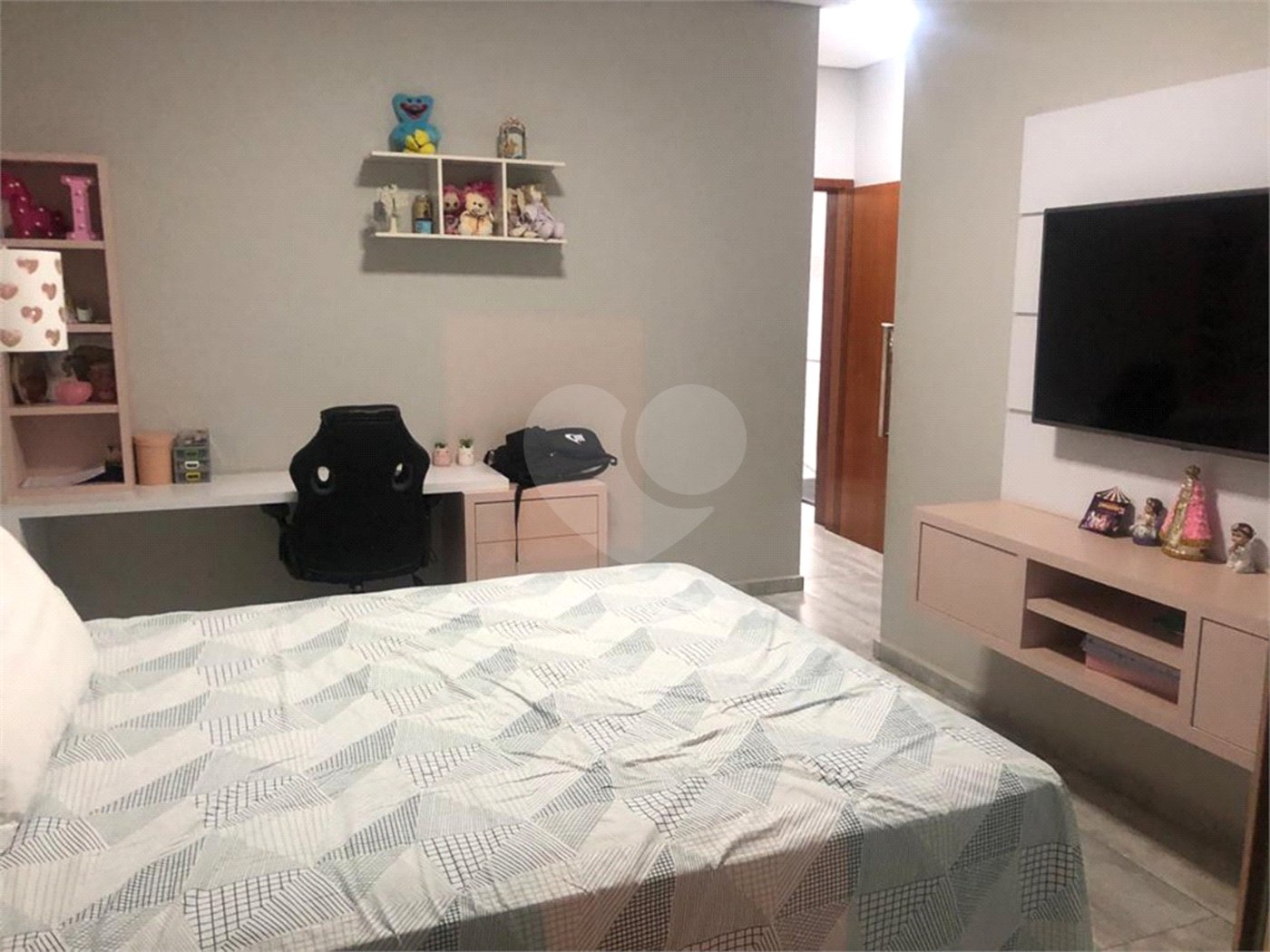 Casa à venda com 3 suítes no condomínio Vila do Bosque, Sorocaba - SP