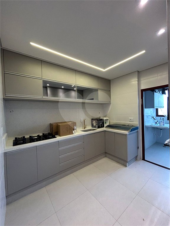 Apartamento à venda com 3 quartos, sendo 1 suíte, em Jardim Sontag, Salto, SP