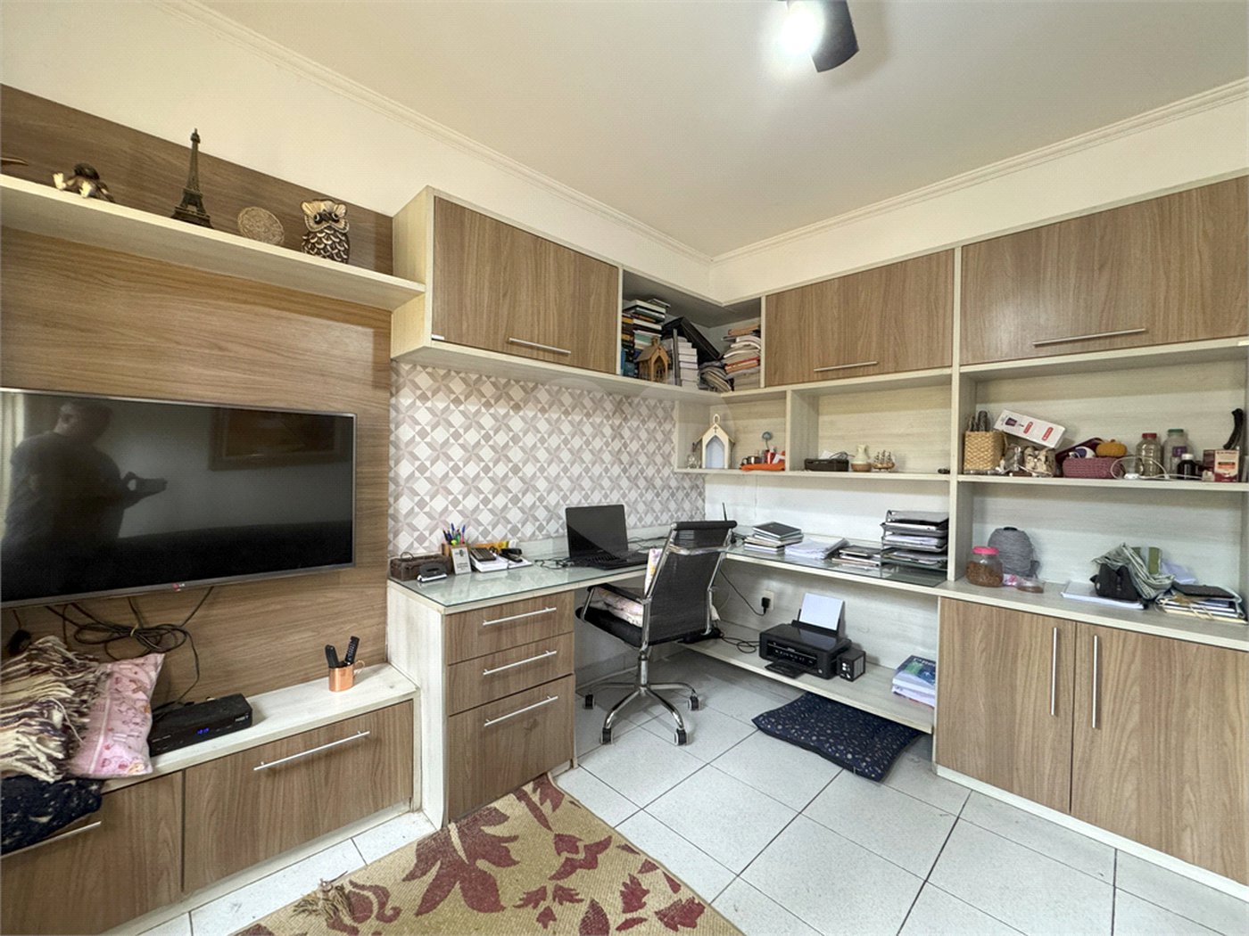 Casa à venda com 3 quartos, sendo 1 suíte, em Jardim Santa Rosália, Sorocaba, SP
