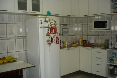 Casa à venda com 4 quartos, sendo 3 suítes, em Jardim Bonfiglioli, São Paulo, SP