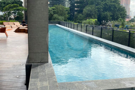 Apartamento à venda com 3 suítes em Jardim das Acácias, São Paulo, SP