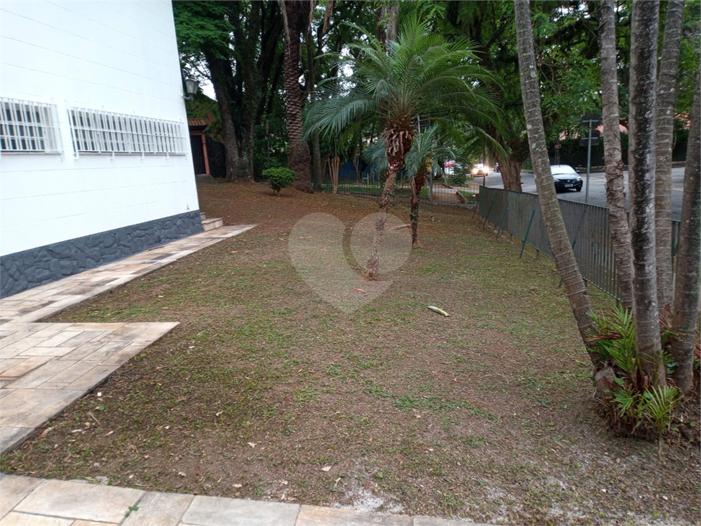Casa Térrea à venda ou para alugar com 3 quartos, sendo 1 suíte, em Caxingui, São Paulo, SP