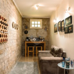 Casa à venda com 5 quartos, sendo 4 suítes, no condomínio Flamboyant, Atibaia - SP