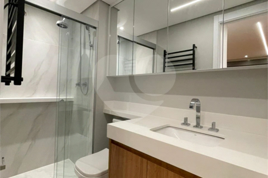 Apartamento à venda ou para alugar com 3 quartos, sendo 1 suíte, em Barra Funda, São Paulo, SP