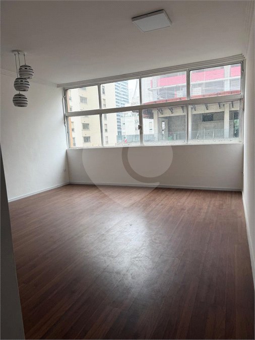 Apartamento à venda com 2 quartos, sendo 1 suíte, em Pinheiros, São Paulo, SP