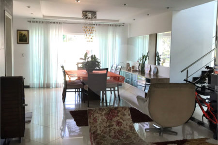 Casa à venda com 4 suítes no condomínio Aruã, Mogi das Cruzes - SP