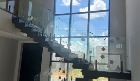 Casa à venda ou para alugar com 4 quartos, sendo 3 suítes,  no condomínio Residencial Milano, Indaiatuba - SP