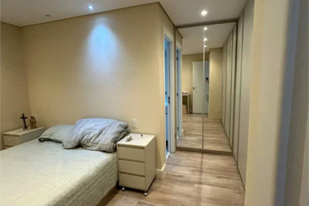 Apartamento à venda com 3 quartos, sendo 1 suíte,  em Jardim Vazani, São Paulo, SP