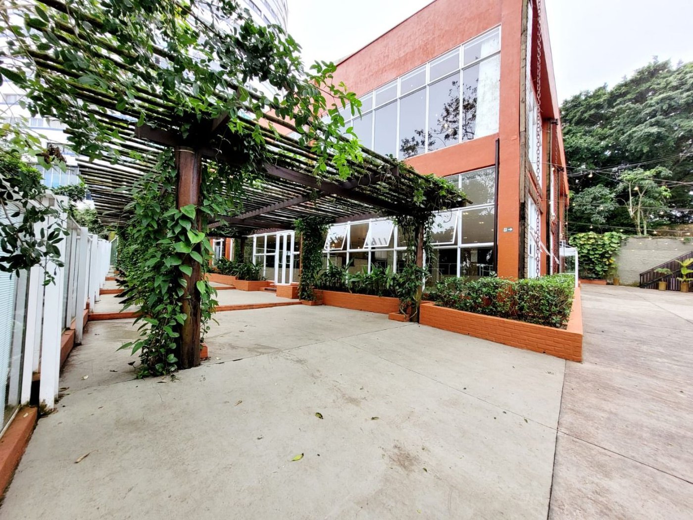 Terreno à venda, 1800 m² por R$ 4.700.000,00 - Ilha Porchat - São Vicente/SP